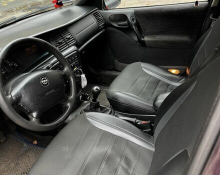 Синий Опель Вектра, объемом двигателя 1.8 л и пробегом 3 тыс. км за 1400 $, фото 5 на Automoto.ua