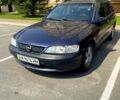 Синій Опель Вектра, об'ємом двигуна 1.6 л та пробігом 350 тис. км за 2999 $, фото 1 на Automoto.ua