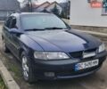 Синий Опель Вектра, объемом двигателя 1.8 л и пробегом 350 тыс. км за 2299 $, фото 5 на Automoto.ua