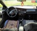 Синий Опель Вектра, объемом двигателя 1.8 л и пробегом 320 тыс. км за 2000 $, фото 1 на Automoto.ua