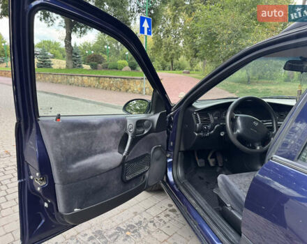 Синий Опель Вектра, объемом двигателя 1.8 л и пробегом 304 тыс. км за 2650 $, фото 12 на Automoto.ua
