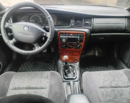 Синій Опель Вектра, об'ємом двигуна 2 л та пробігом 320 тис. км за 2300 $, фото 1 на Automoto.ua