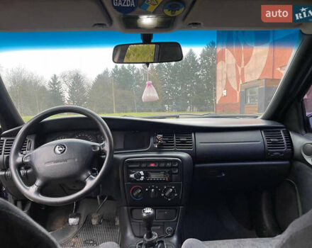 Синій Опель Вектра, об'ємом двигуна 1.6 л та пробігом 400 тис. км за 1900 $, фото 6 на Automoto.ua