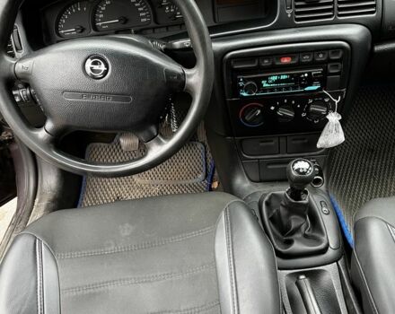 Синий Опель Вектра, объемом двигателя 1.8 л и пробегом 3 тыс. км за 1400 $, фото 4 на Automoto.ua