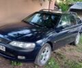 Синій Опель Вектра, об'ємом двигуна 2 л та пробігом 350 тис. км за 2800 $, фото 1 на Automoto.ua