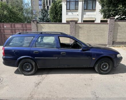 Синій Опель Вектра, об'ємом двигуна 1.6 л та пробігом 222 тис. км за 1700 $, фото 4 на Automoto.ua