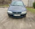 Синій Опель Вектра, об'ємом двигуна 1.8 л та пробігом 270 тис. км за 1500 $, фото 1 на Automoto.ua