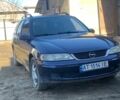 Синий Опель Вектра, объемом двигателя 2 л и пробегом 290 тыс. км за 2200 $, фото 7 на Automoto.ua