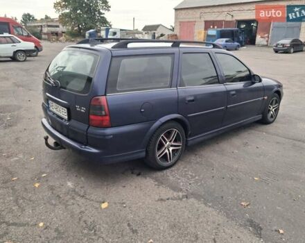 Синій Опель Вектра, об'ємом двигуна 2 л та пробігом 400 тис. км за 2300 $, фото 5 на Automoto.ua