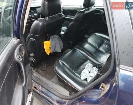 Синій Опель Вектра, об'ємом двигуна 1.8 л та пробігом 550 тис. км за 1600 $, фото 4 на Automoto.ua