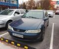 Синій Опель Вектра, об'ємом двигуна 1.8 л та пробігом 550 тис. км за 1600 $, фото 1 на Automoto.ua