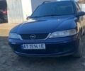 Синий Опель Вектра, объемом двигателя 2 л и пробегом 290 тыс. км за 2200 $, фото 6 на Automoto.ua