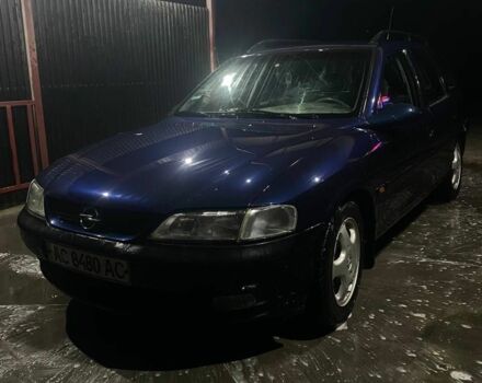 Синий Опель Вектра, объемом двигателя 1.6 л и пробегом 370 тыс. км за 1750 $, фото 1 на Automoto.ua