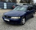 Синій Опель Вектра, об'ємом двигуна 1.8 л та пробігом 185 тис. км за 1999 $, фото 1 на Automoto.ua