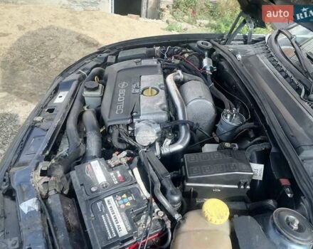 Синий Опель Вектра, объемом двигателя 2 л и пробегом 390 тыс. км за 1150 $, фото 2 на Automoto.ua