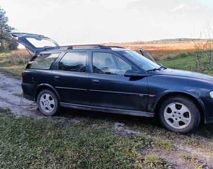 Опель Вектра 2000 в Владимирце на Automoto.ua Синий Опель Вектра, объемом двигателя 1.6 л и пробегом 555 тыс. км за 1750 $, фото 1 на Automoto.ua