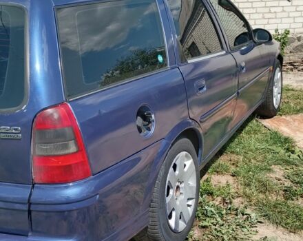 Синій Опель Вектра, об'ємом двигуна 2 л та пробігом 400 тис. км за 1702 $, фото 4 на Automoto.ua