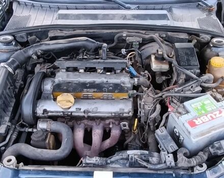 Опель Вектра 2000 в Владимирце на Automoto.ua Синий Опель Вектра, объемом двигателя 1.6 л и пробегом 555 тыс. км за 1750 $, фото 7 на Automoto.ua