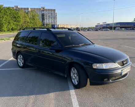 Синий Опель Вектра, объемом двигателя 2.2 л и пробегом 399 тыс. км за 3500 $, фото 2 на Automoto.ua