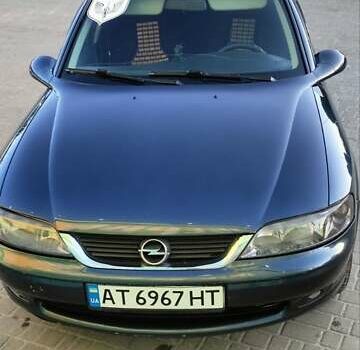 Синій Опель Вектра, об'ємом двигуна 1.8 л та пробігом 160 тис. км за 3500 $, фото 3 на Automoto.ua