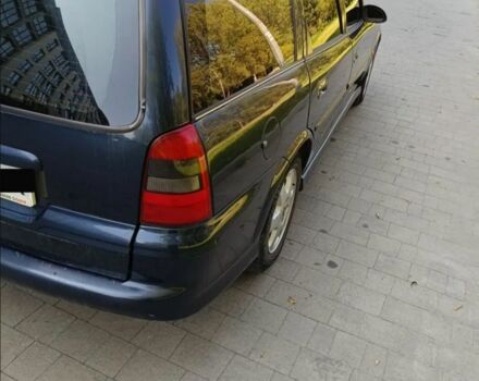 Синій Опель Вектра, об'ємом двигуна 1.8 л та пробігом 312 тис. км за 2600 $, фото 1 на Automoto.ua