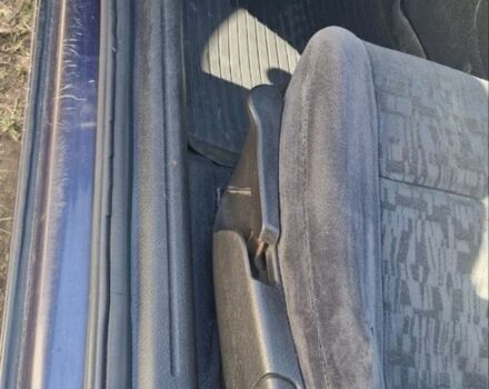 Синій Опель Вектра, об'ємом двигуна 1.8 л та пробігом 250 тис. км за 478 $, фото 4 на Automoto.ua