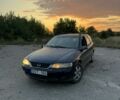 Синий Опель Вектра, объемом двигателя 1.6 л и пробегом 200 тыс. км за 999 $, фото 1 на Automoto.ua