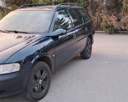 Синій Опель Вектра, об'ємом двигуна 2 л та пробігом 518 тис. км за 3000 $, фото 1 на Automoto.ua