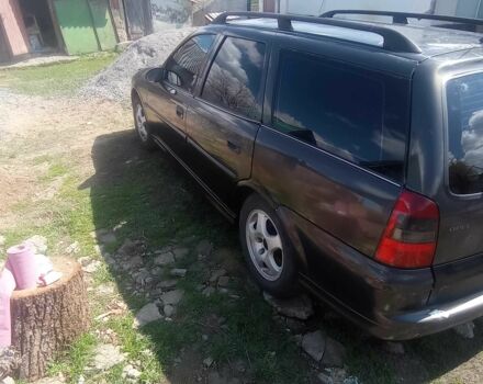 Синий Опель Вектра, объемом двигателя 2 л и пробегом 450 тыс. км за 2100 $, фото 7 на Automoto.ua