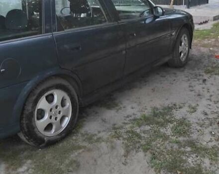 Синій Опель Вектра, об'ємом двигуна 1.8 л та пробігом 228 тис. км за 2919 $, фото 5 на Automoto.ua