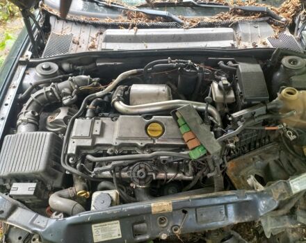 Синій Опель Вектра, об'ємом двигуна 2 л та пробігом 258 тис. км за 952 $, фото 1 на Automoto.ua