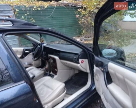 Синій Опель Вектра, об'ємом двигуна 2.2 л та пробігом 285 тис. км за 1700 $, фото 4 на Automoto.ua