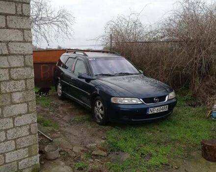 Синій Опель Вектра, об'ємом двигуна 2.2 л та пробігом 285 тис. км за 1700 $, фото 5 на Automoto.ua