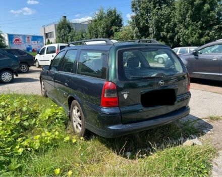 Синий Опель Вектра, объемом двигателя 2.2 л и пробегом 270 тыс. км за 1800 $, фото 3 на Automoto.ua