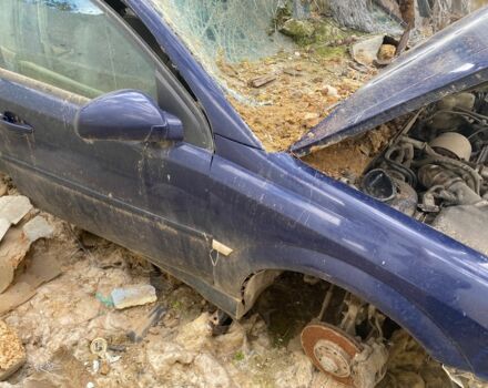 Синій Опель Вектра, об'ємом двигуна 2.2 л та пробігом 2 тис. км за 500 $, фото 3 на Automoto.ua