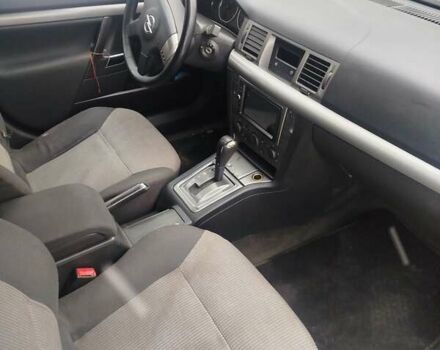 Синий Опель Вектра, объемом двигателя 2.2 л и пробегом 290 тыс. км за 3000 $, фото 5 на Automoto.ua