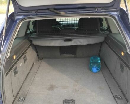 Синий Опель Вектра, объемом двигателя 2 л и пробегом 300 тыс. км за 4200 $, фото 6 на Automoto.ua