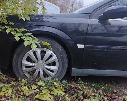 Синий Опель Вектра, объемом двигателя 2.2 л и пробегом 150 тыс. км за 2000 $, фото 1 на Automoto.ua