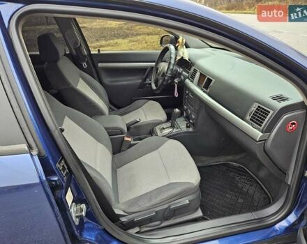 Синий Опель Вектра, объемом двигателя 2.17 л и пробегом 350 тыс. км за 3999 $, фото 21 на Automoto.ua