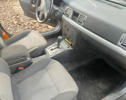 Синий Опель Вектра, объемом двигателя 2.2 л и пробегом 300 тыс. км за 4500 $, фото 6 на Automoto.ua