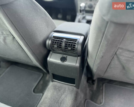 Синій Опель Вектра, об'ємом двигуна 1.91 л та пробігом 395 тис. км за 3800 $, фото 92 на Automoto.ua