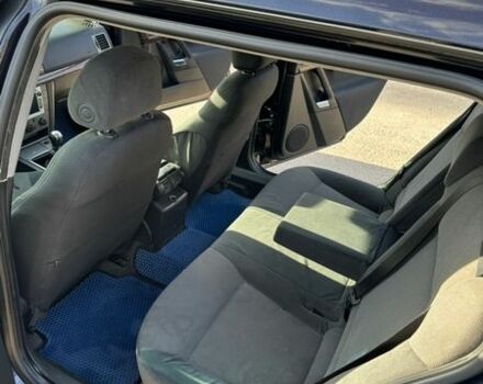 Синий Опель Вектра, объемом двигателя 1.9 л и пробегом 366 тыс. км за 2950 $, фото 12 на Automoto.ua