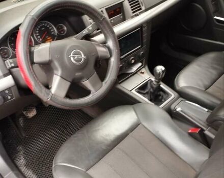Синий Опель Вектра, объемом двигателя 2 л и пробегом 420 тыс. км за 4700 $, фото 2 на Automoto.ua