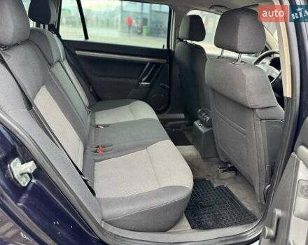 Синий Опель Вектра, объемом двигателя 1.9 л и пробегом 310 тыс. км за 2999 $, фото 14 на Automoto.ua