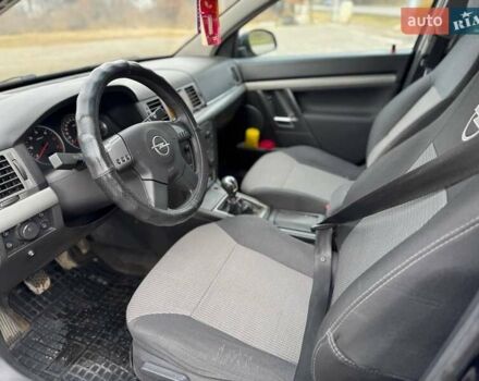 Синий Опель Вектра, объемом двигателя 1.9 л и пробегом 310 тыс. км за 2999 $, фото 11 на Automoto.ua