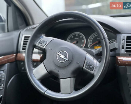 Синій Опель Вектра, об'ємом двигуна 1.91 л та пробігом 395 тис. км за 3800 $, фото 57 на Automoto.ua