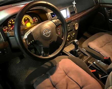 Синій Опель Вектра, об'ємом двигуна 1.9 л та пробігом 428 тис. км за 3499 $, фото 2 на Automoto.ua