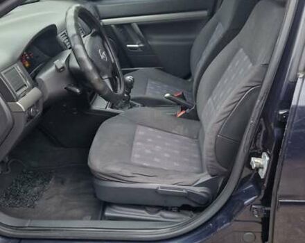 Синий Опель Вектра, объемом двигателя 1.8 л и пробегом 324 тыс. км за 4800 $, фото 11 на Automoto.ua