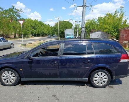 Синій Опель Вектра, об'ємом двигуна 2 л та пробігом 315 тис. км за 4400 $, фото 2 на Automoto.ua