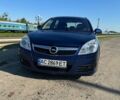 Синий Опель Вектра, объемом двигателя 1.9 л и пробегом 242 тыс. км за 4000 $, фото 1 на Automoto.ua